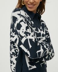 MAX&Co. - Áo len nữ cổ V phom rộng Jacquard Lettering