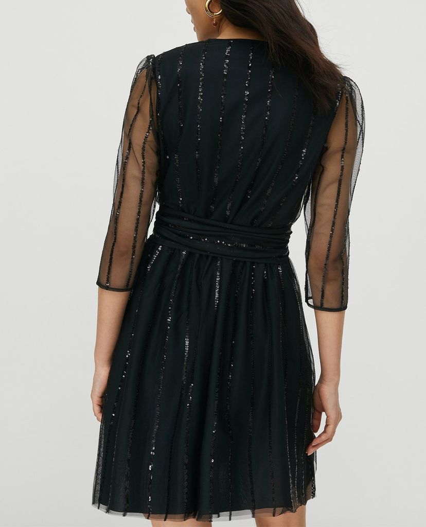 MAX&Co. - Đầm mini cổ V tay lỡ xuyên thấu Tulle Sequin Stripes