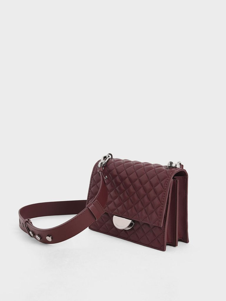 CHARLES & KEITH - Túi đeo chéo Quilted Crossbody