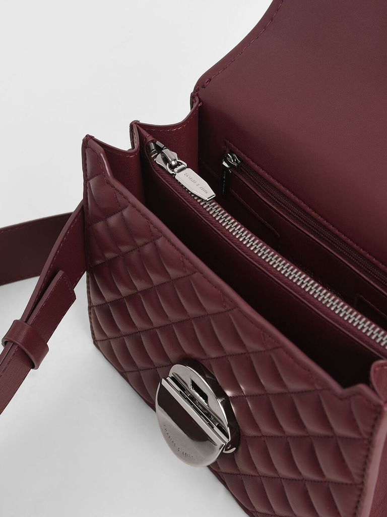 CHARLES & KEITH - Túi đeo chéo Quilted Crossbody