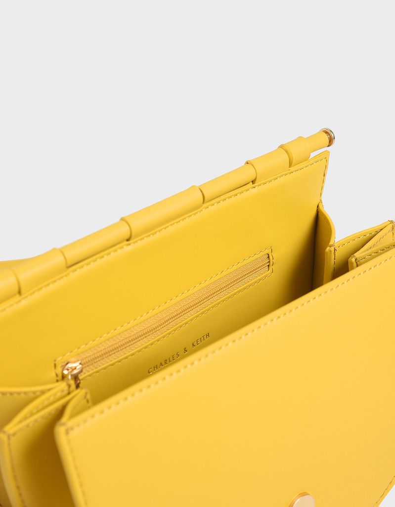 CHARLES & KEITH - Túi đeo chéo hình bán nguyệt Semi Circle Crossbody