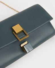 CHARLES & KEITH - Ví cầm tay nữ nắp gập dáng dài Stone Embellished