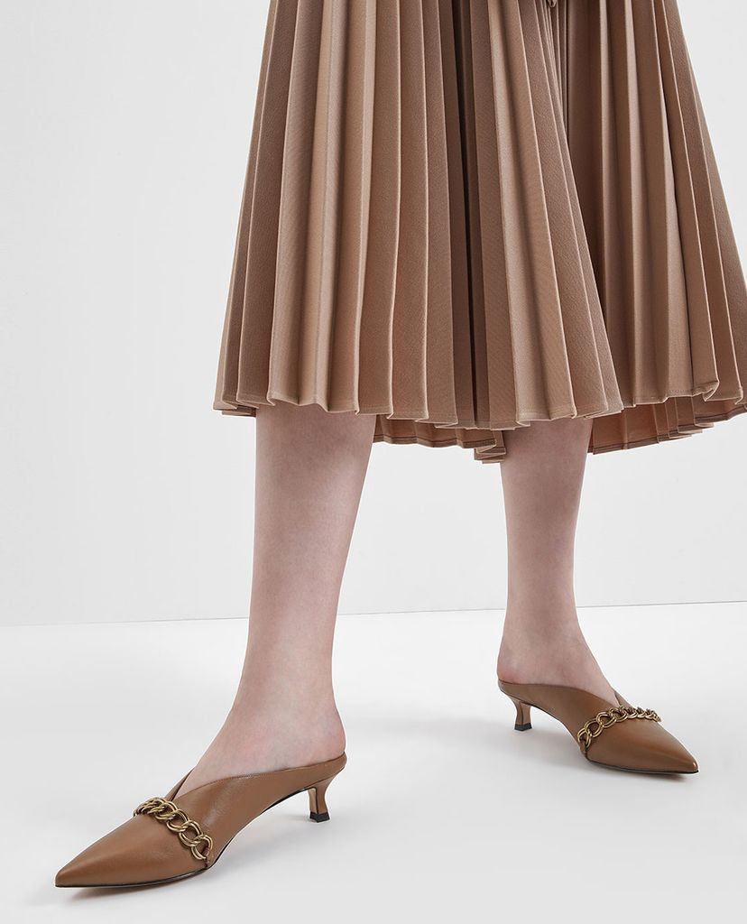 CHARLES & KEITH - Giày cao gót mũi nhọn Chain Strap V Cut