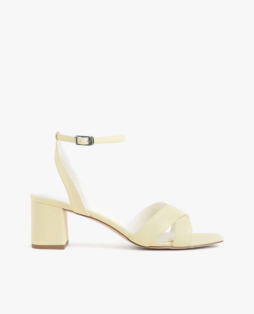 CHARLES & KEITH - Giày cao gót quai chéo Criss Cross Block
