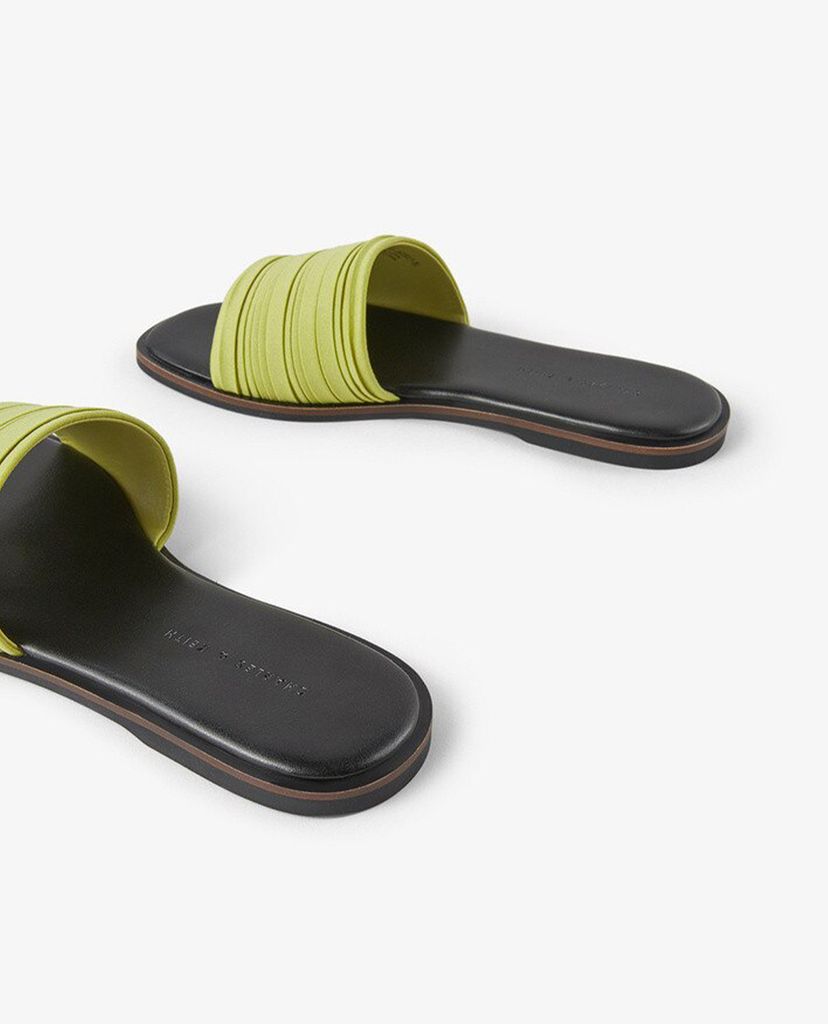 CHARLES & KEITH - Dép nữ quai ngang thời trang