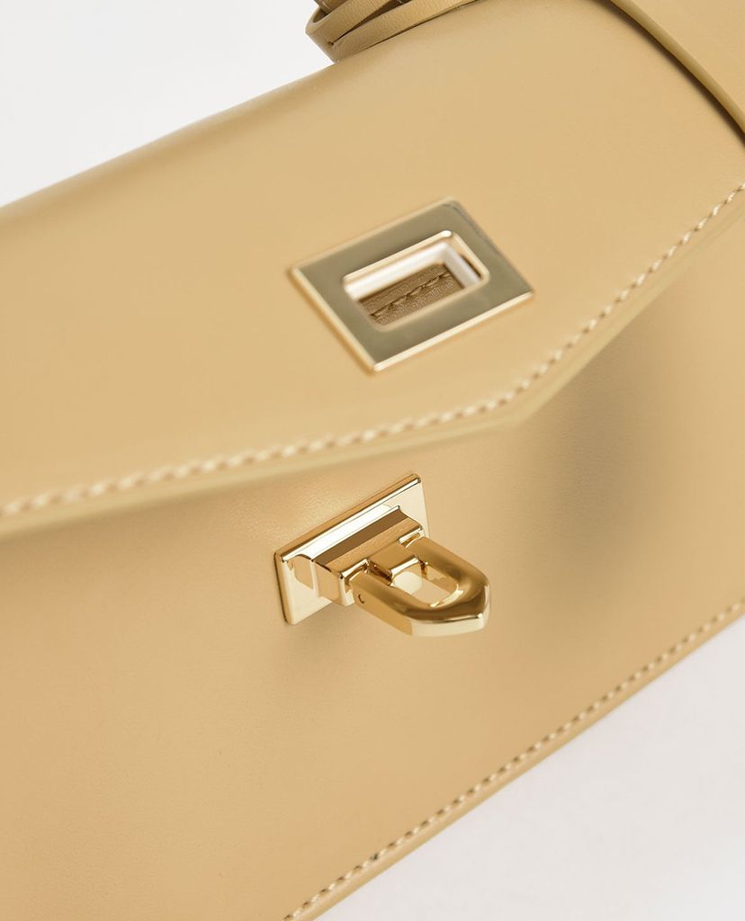 CHARLES & KEITH - Túi xách tay phom chữ nhật Trapeze