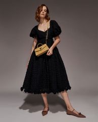 CHARLES & KEITH - Túi xách tay phom chữ nhật Trapeze