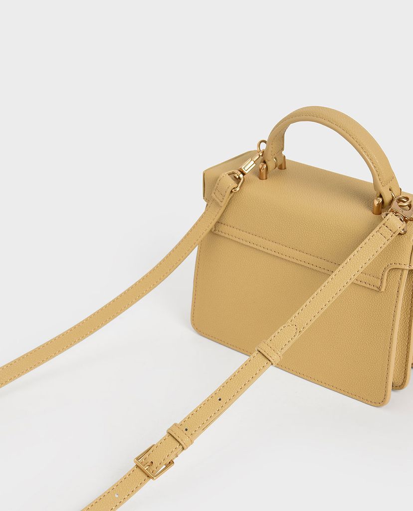 CHARLES & KEITH - Túi đeo vai phom chữ nhật Croc Effect Chain Shoulder