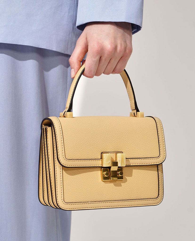 CHARLES & KEITH - Túi xách tay chữ nhật Small Chunky Chain Strap