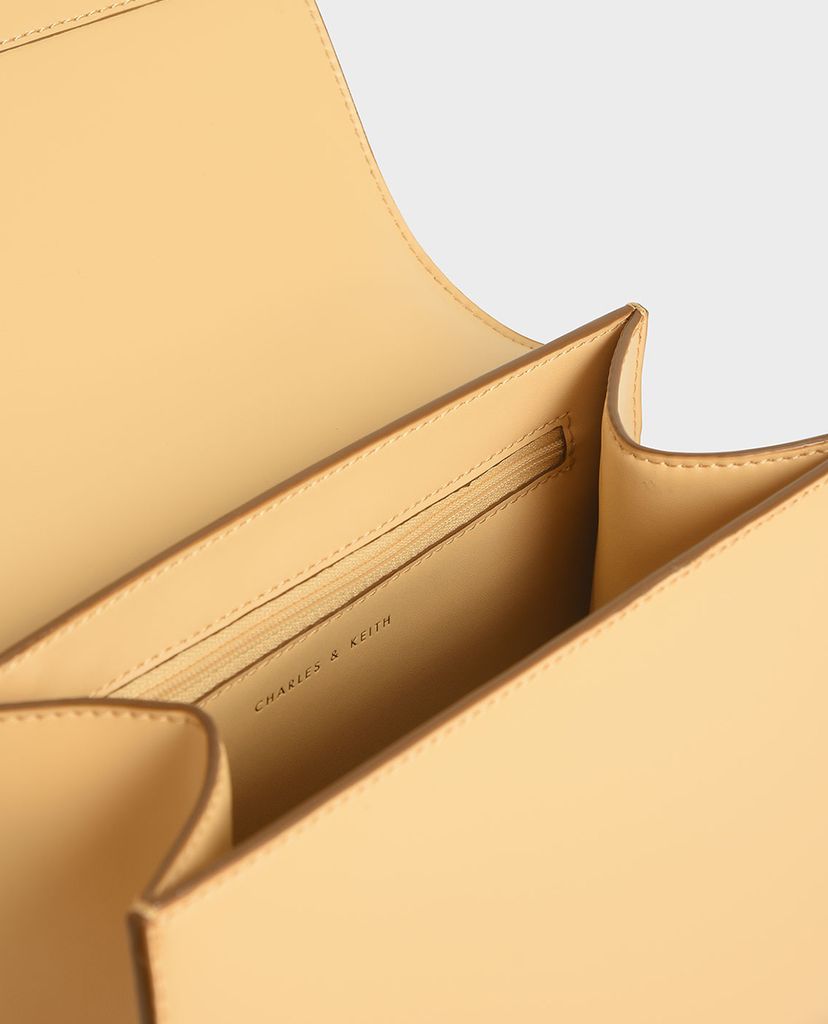 CHARLES & KEITH - Túi đeo chéo Chain Handle Geometric