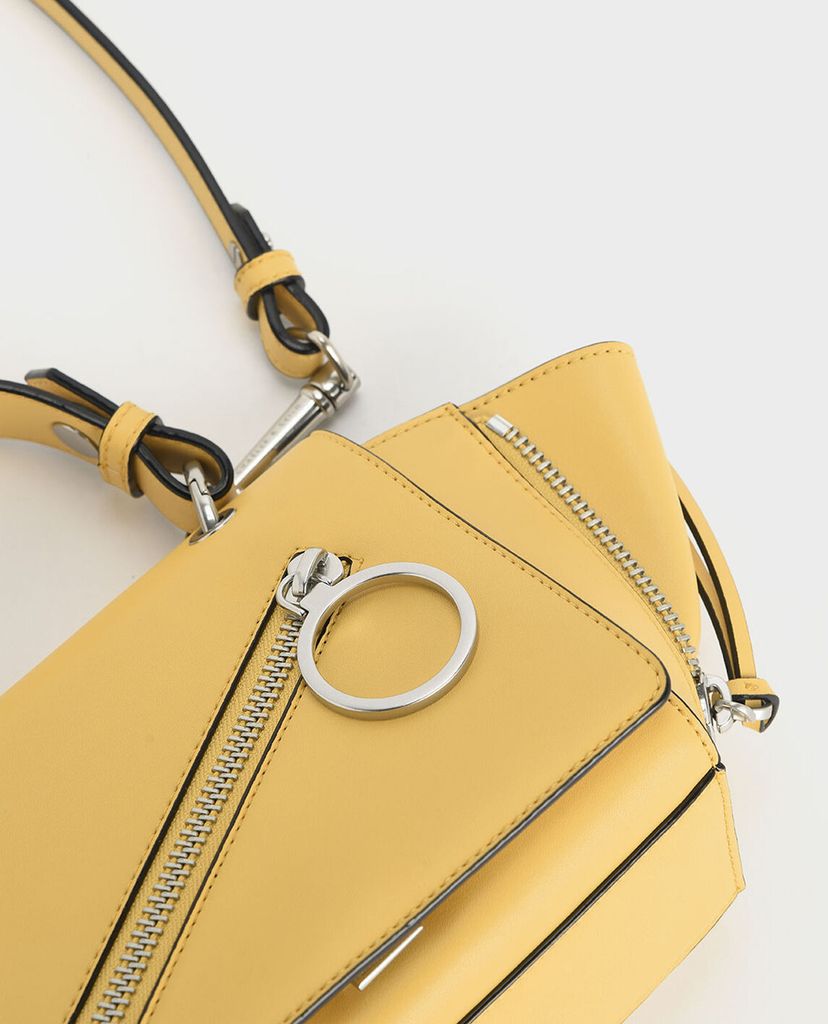CHARLES & KEITH - Túi đeo vai Zip Pocket Trapeze