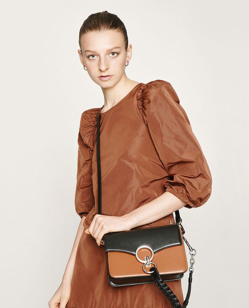 CHARLES & KEITH - Túi đeo vai nữ chữ nhật Textured Turn Lock
