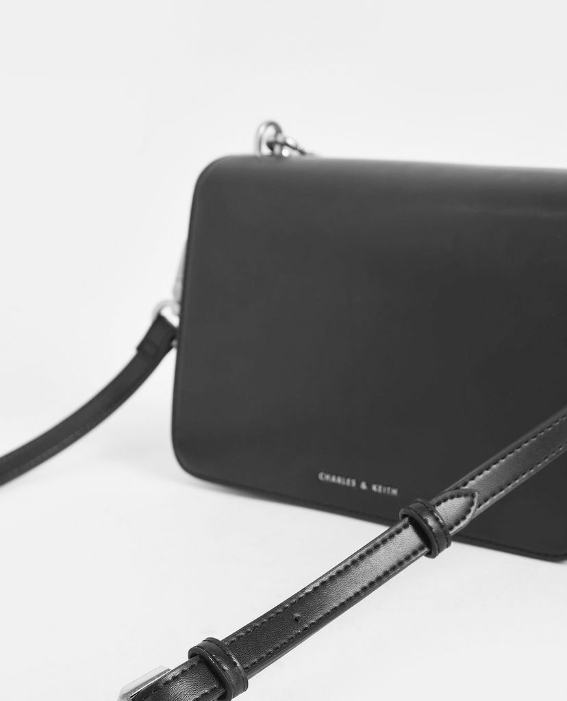 CHARLES & KEITH - Túi đeo vai nữ chữ nhật Textured Turn Lock