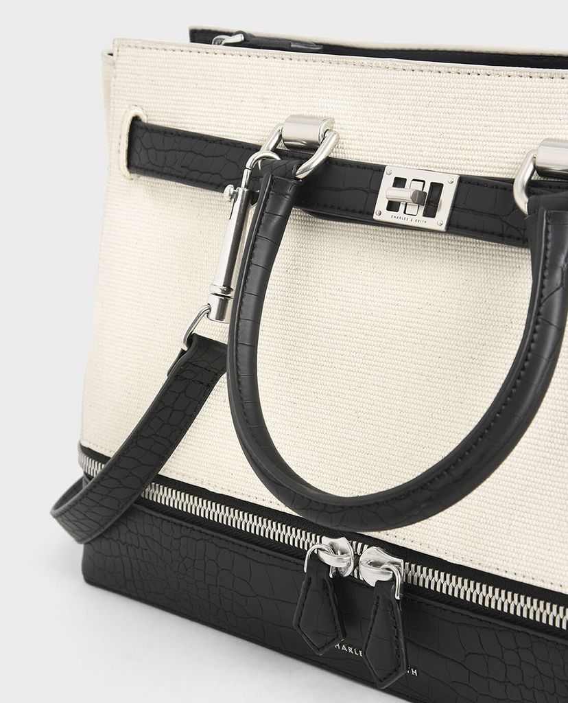 CHARLES & KEITH - Túi đeo vai chữ nhật Large Two Way Zip