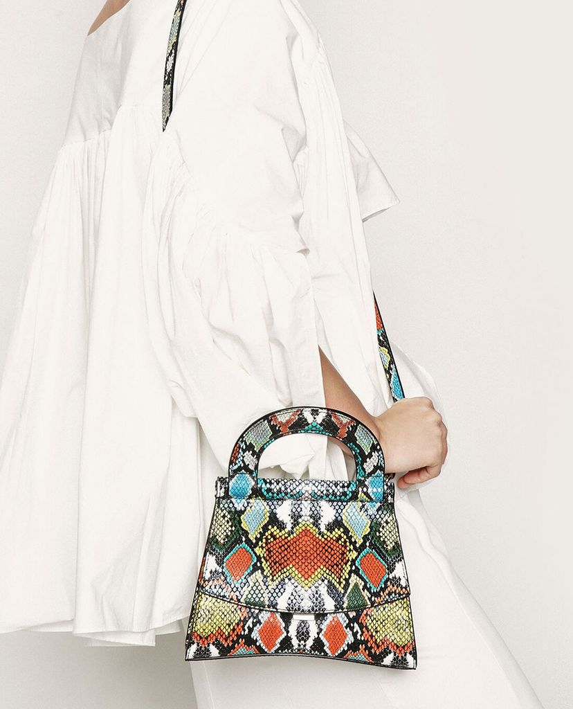 CHARLES & KEITH - Túi xách tay hình thang Patent Top