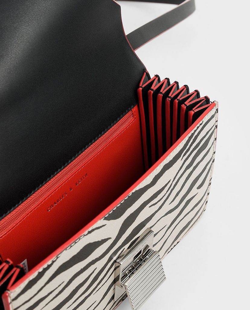 CHARLES & KEITH - Túi đeo chéo Croc Effect Push Lock Crossbody