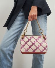 CHARLES & KEITH - Túi đeo chéo nữ tay cầm bằng kim loại thời trang