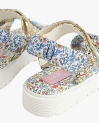 CHARLES & KEITH - Giày sandals trẻ em Printed Satin Sport