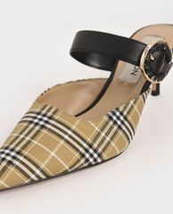 CHARLES & KEITH - Giày cao gót mũi nhọn hiện đại