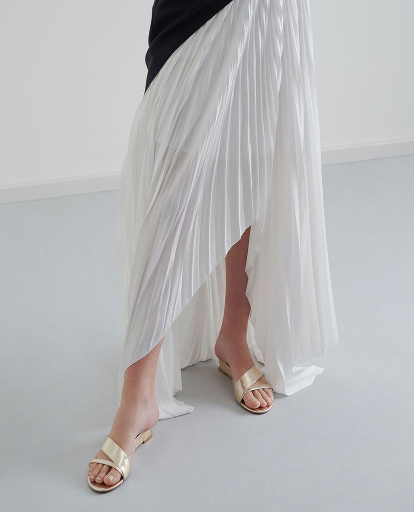 CHARLES & KEITH - Giày đế xuồng hở mũi Strappy Wedges