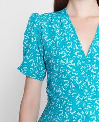 GIGI - Đầm mini cổ V tay ngắn Ruched Waist