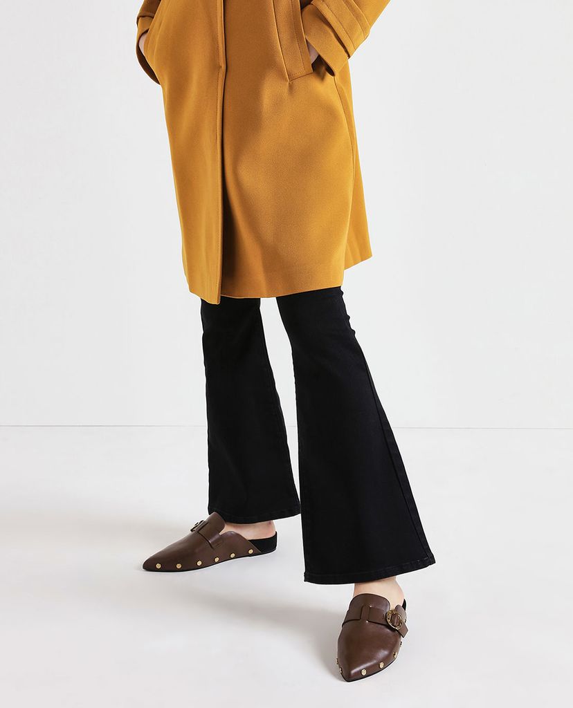 CHARLES & KEITH - Giày mules nữ mũi nhọn Hammered Buckle Stud Trim