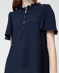 GIGI - Áo kiểu nữ cổ cao tay ngắn Flutter Sleeves Henley