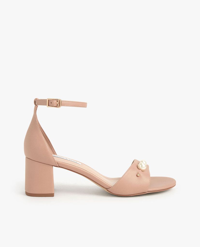 CHARLES & KEITH - Giày sandals cao gót Embellished Block