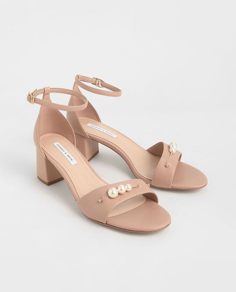 CHARLES & KEITH - Giày sandals cao gót Embellished Block