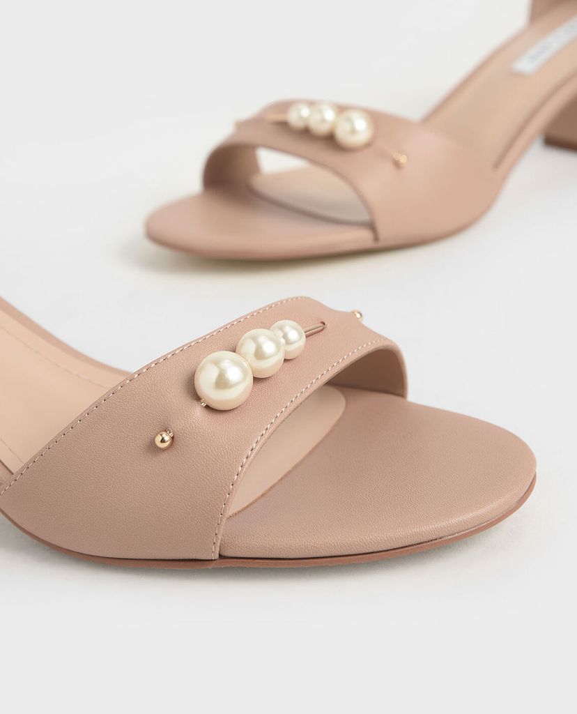 CHARLES & KEITH - Giày sandals cao gót Embellished Block