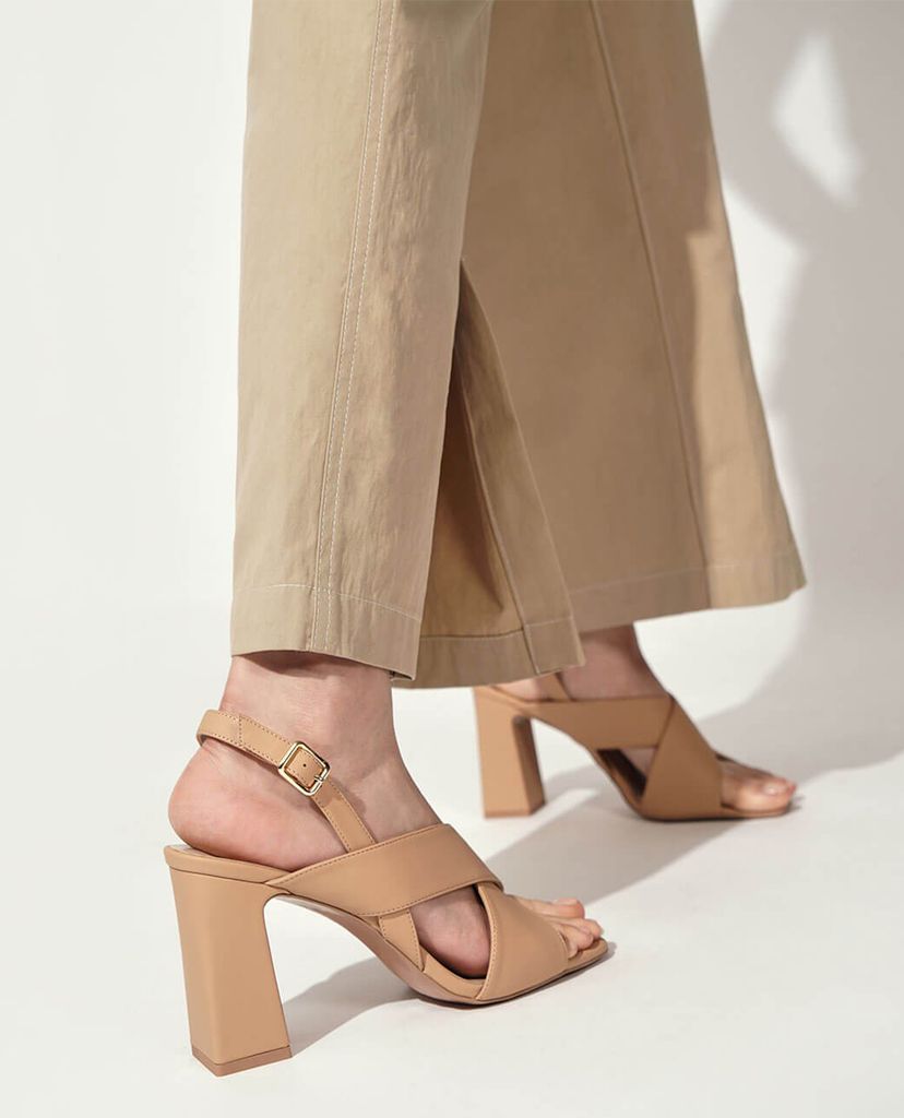 CHARLES & KEITH - Giày sandal cao gót hở mũi Criss Cross Slingback