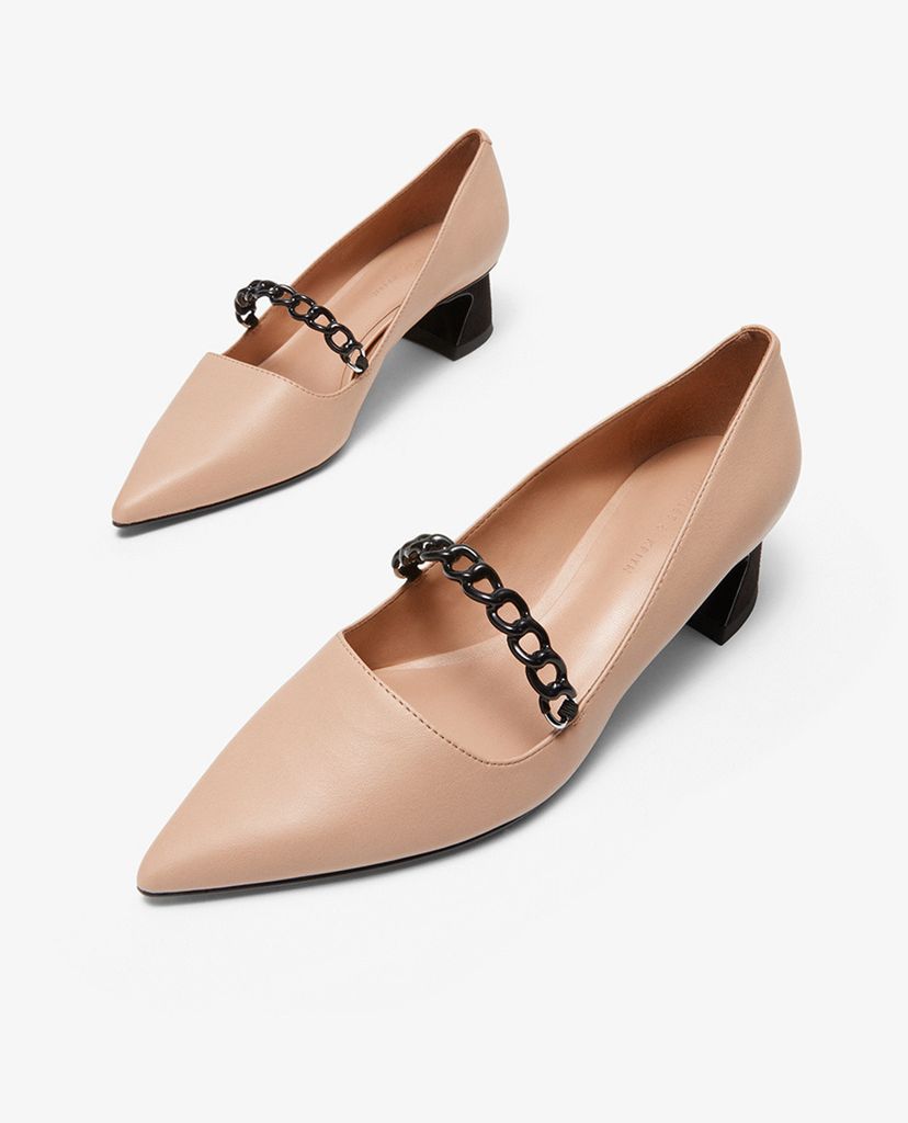 CHARLES & KEITH - Giày cao gót mũi nhọn Chain Strap Curved Block