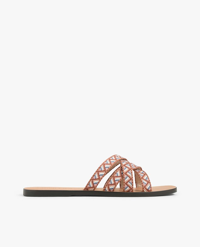 CHARLES & KEITH - Dép nữ Woven Strappy