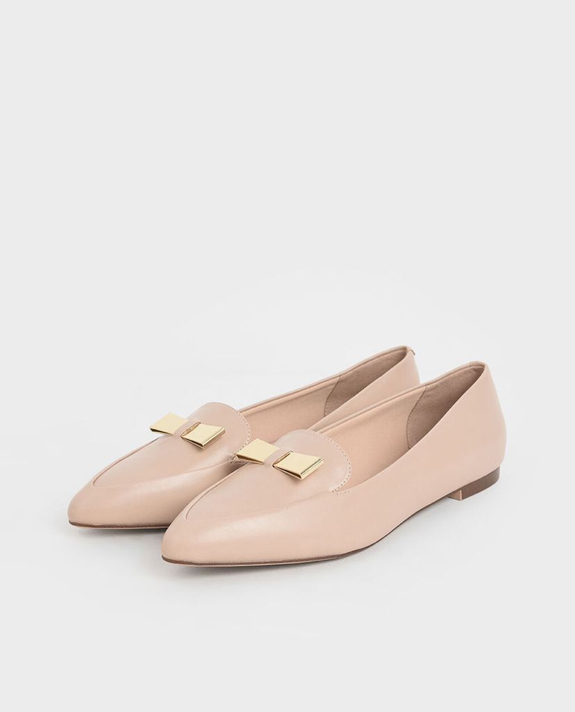 CHARLES & KEITH - Giày đế bệt mũi nhọn Metal Bow