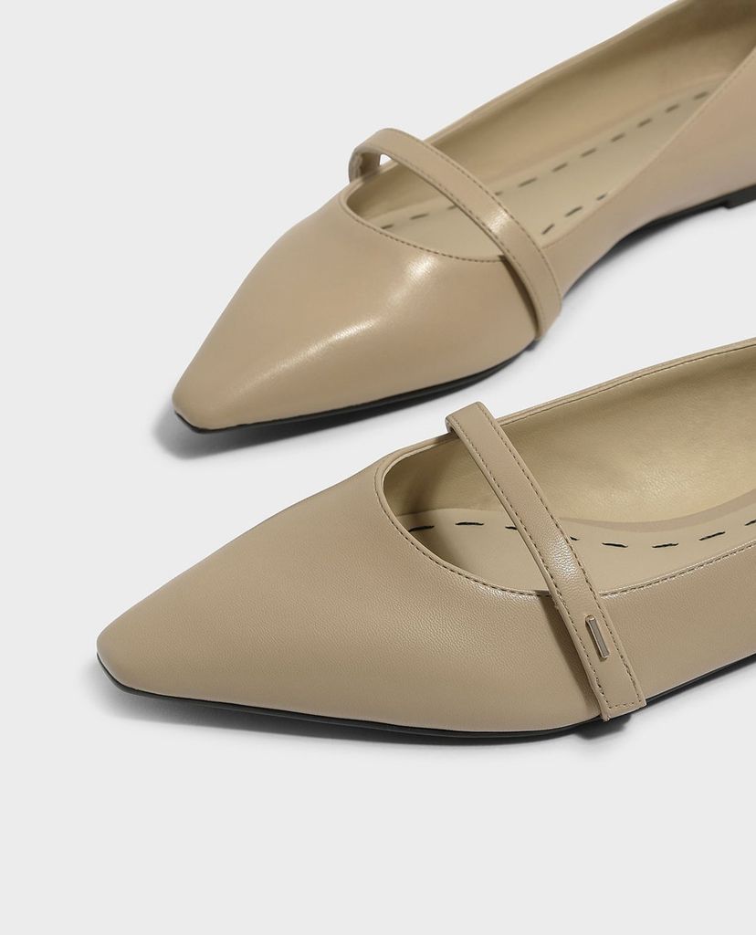 CHARLES & KEITH - Giày đế bệt nữ mũi nhọn Pointed Toe Mary Janes