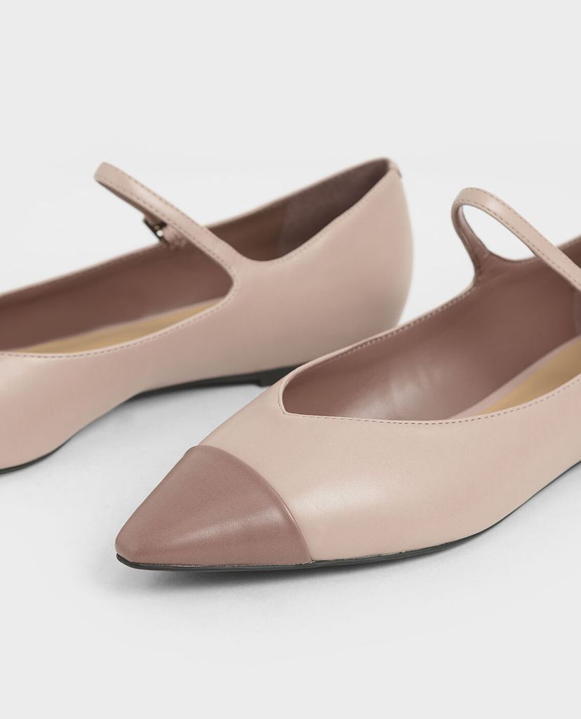 CHARLES & KEITH - Giày đế bệt nữ mũi nhọn Two Tone Pointed Toe