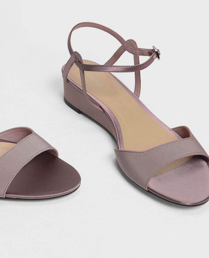 CHARLES & KEITH - Giày đế xuồng sandals Low Wedge