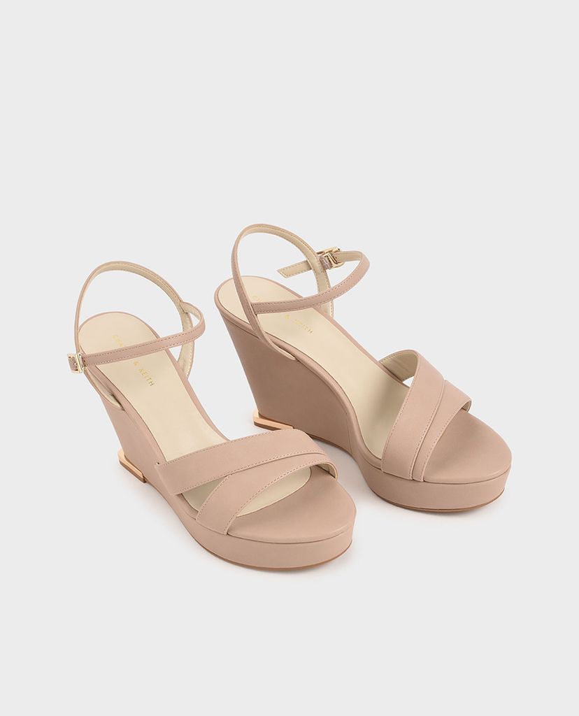 CHARLES & KEITH - Giày đế xuồng Asymmetric Strap Platform Wedges
