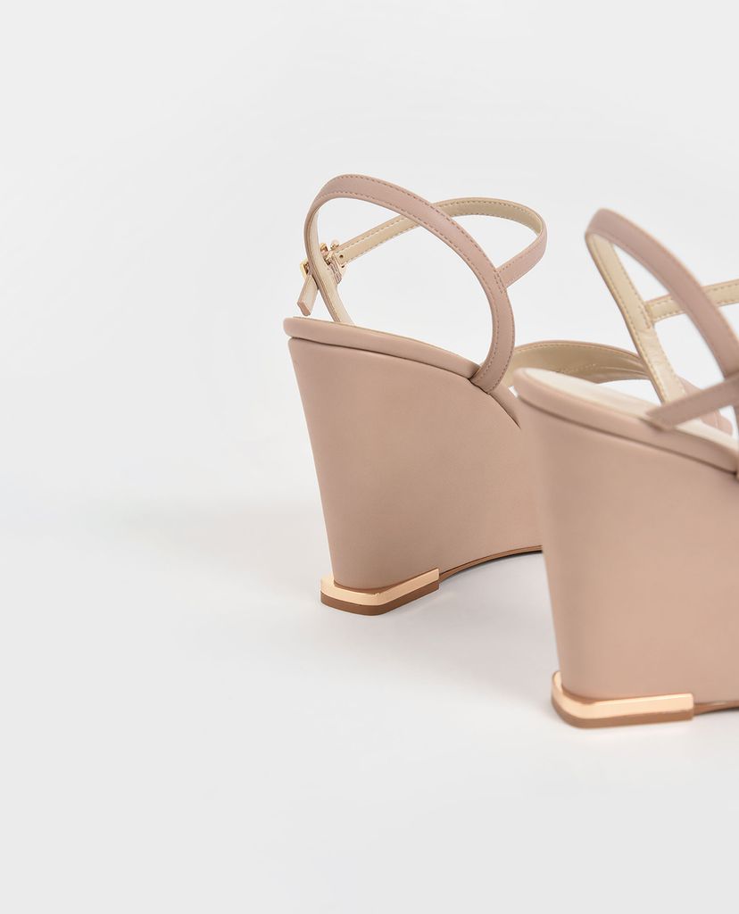 CHARLES & KEITH - Giày đế xuồng Asymmetric Strap Platform Wedges