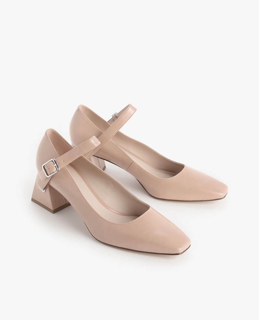 CHARLES & KEITH - Giày cao gót nữ mũi nhọn Flare Block