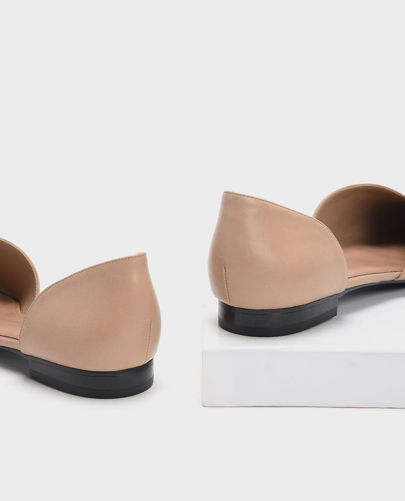 CHARLES & KEITH - Giày đế bệt nữ mũi nhọn Sweetheart Cut D Orsay