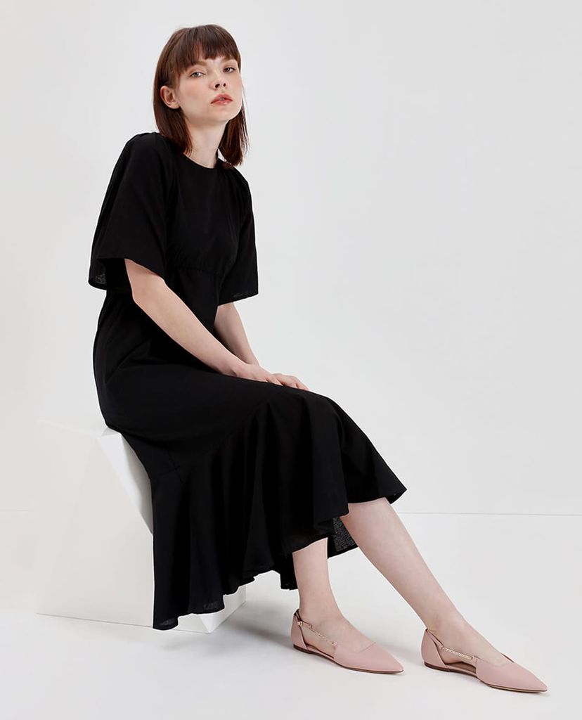 CHARLES & KEITH - Giày đế bệt nữ mũi nhọn Chain Strap