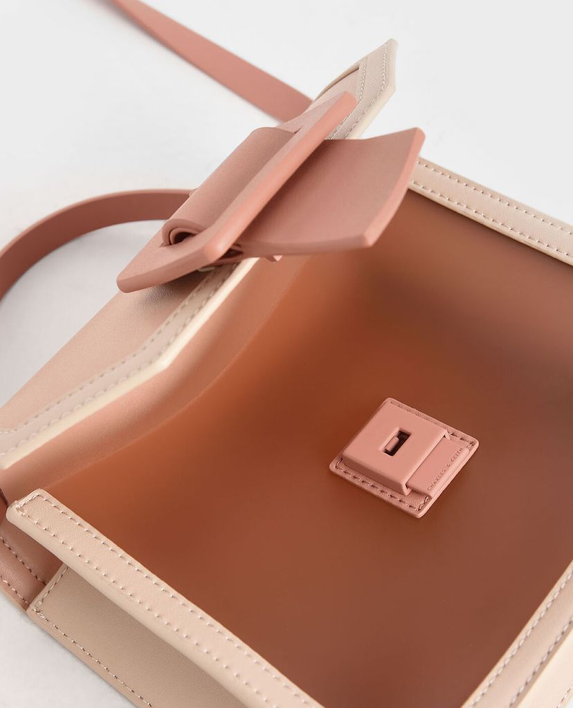 CHARLES & KEITH - Túi đeo vai phom vuông See Through Effect