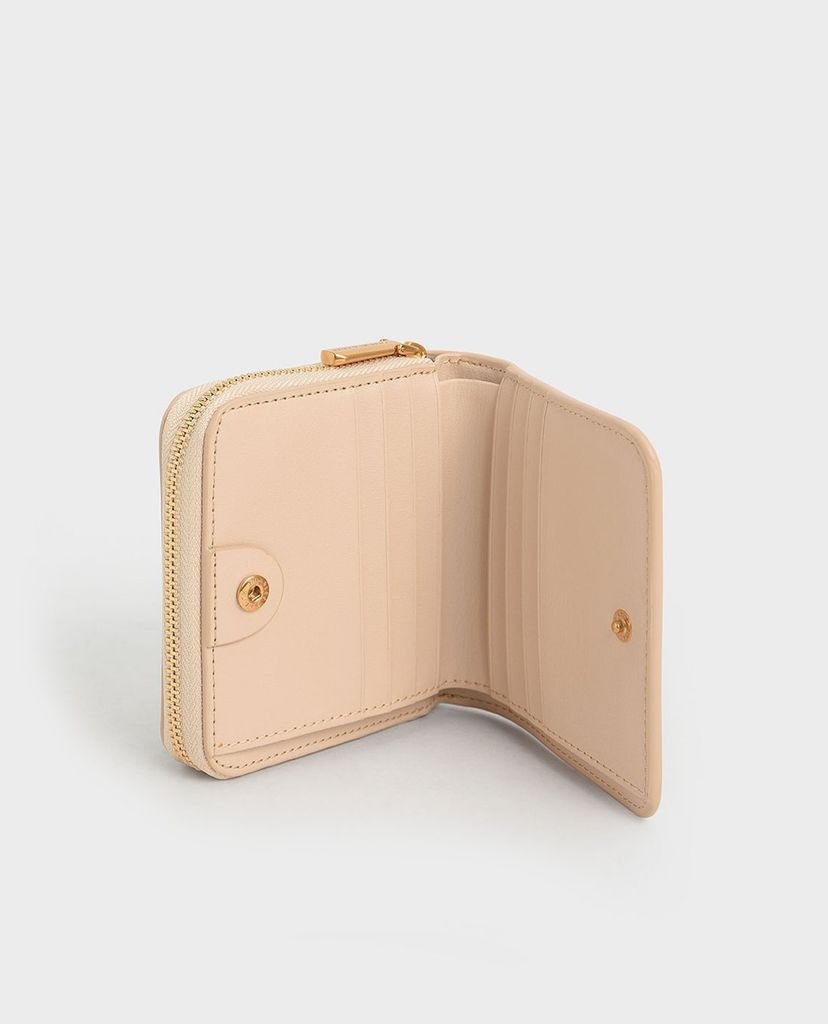 CHARLES & KEITH - Ví nữ phom vuông nhỏ gọn
