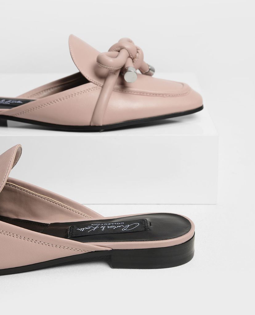 CHARLES & KEITH - Giày đế bệt phối nơ thắt Leather Bow