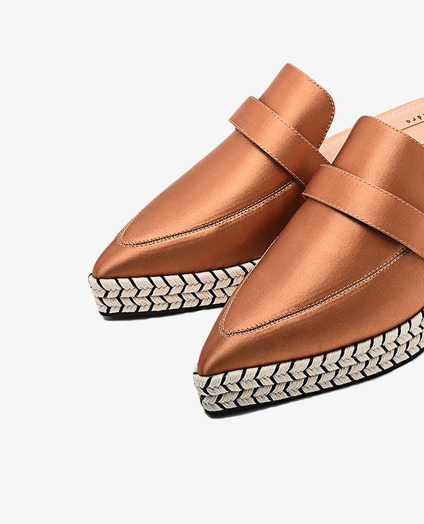 PEDRO - Giày đế xuồng mũi nhọn Satin Flatform Mules