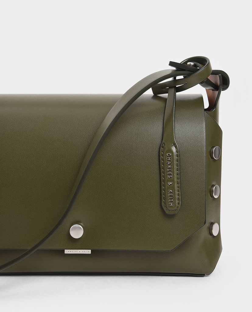 CHARLES & KEITH - Túi đeo chéo Reversible Front Flap
