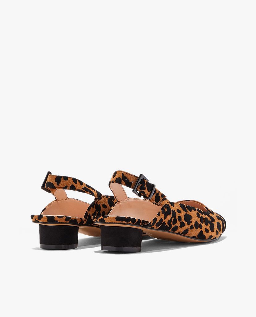 TOPSHOP - Giày cao gót mũi tròn Adora Structured Leopard