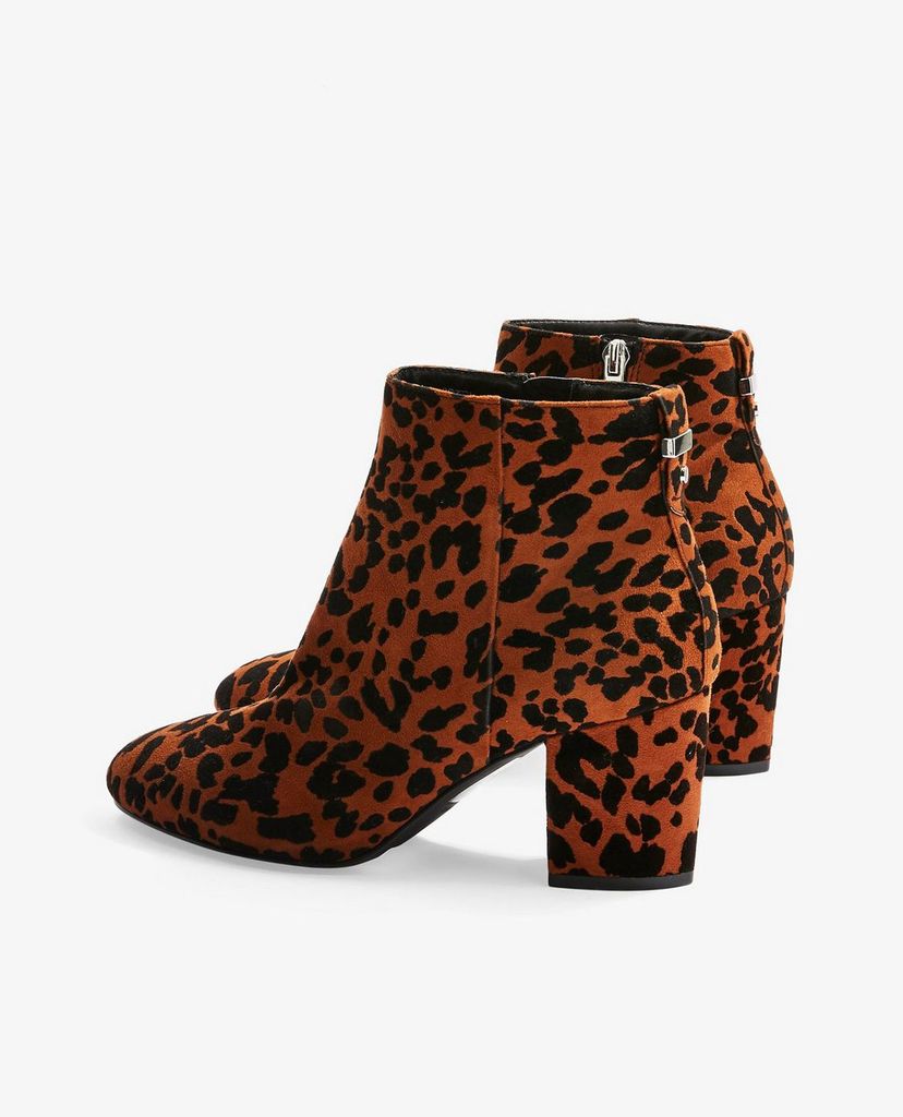 TOPSHOP - Giày boots nữ mũi nhọn BROOKLYN Block Heel