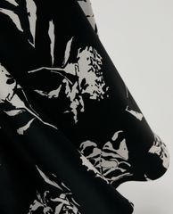 MAX&Co. - Váy midi xếp li họa tiết hoa nổi bật
